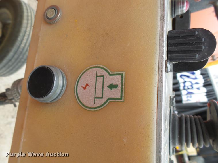 image for item DX9174 2001 JLG 3369 rough terrain scissor lift