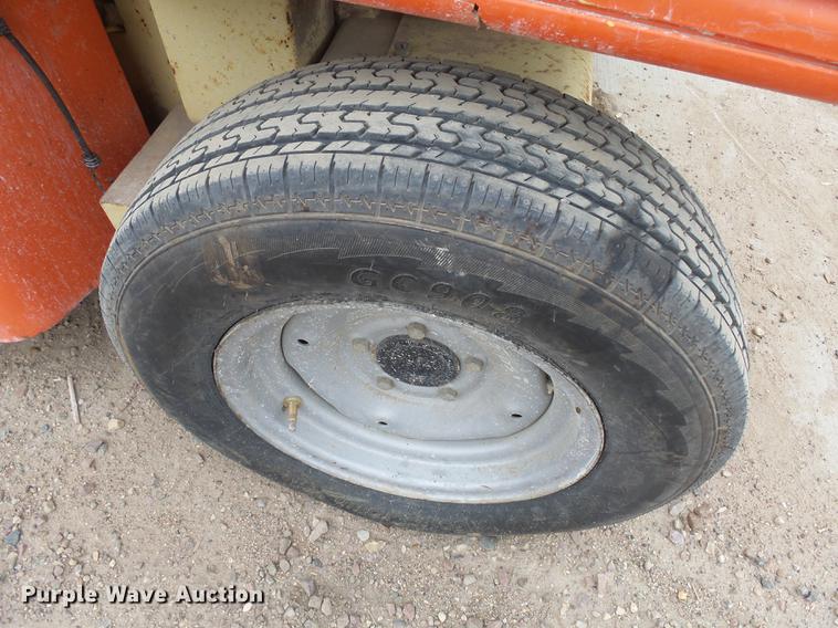 image for item DX9174 2001 JLG 3369 rough terrain scissor lift