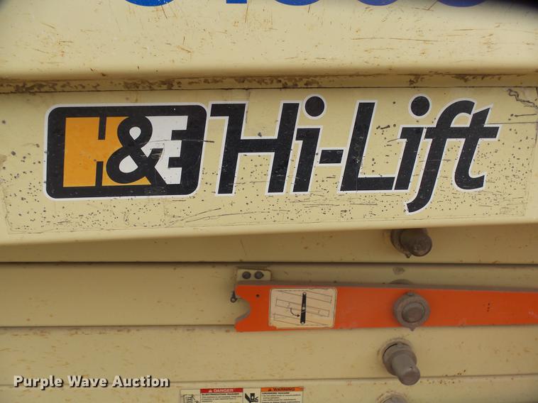 image for item DX9174 2001 JLG 3369 rough terrain scissor lift