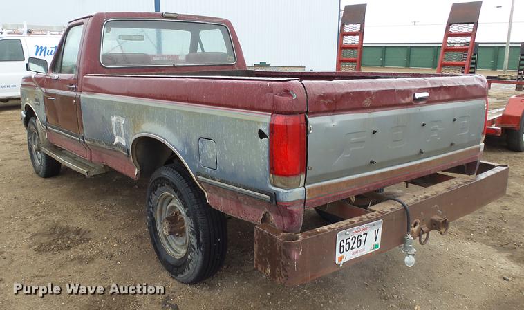 image for item DX9180 1990 Ford F250 pickup truck