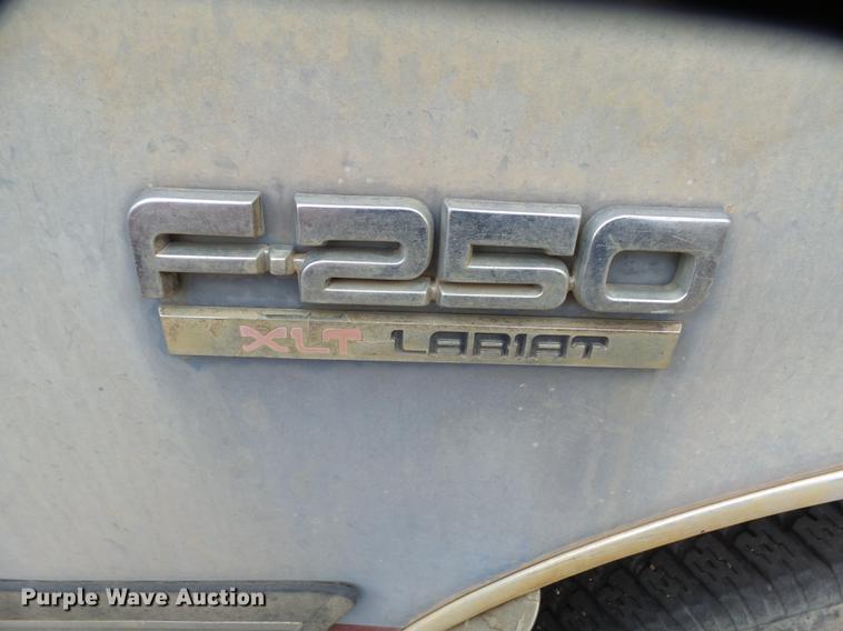 image for item DX9180 1990 Ford F250 pickup truck