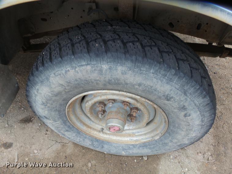 image for item DX9180 1990 Ford F250 pickup truck