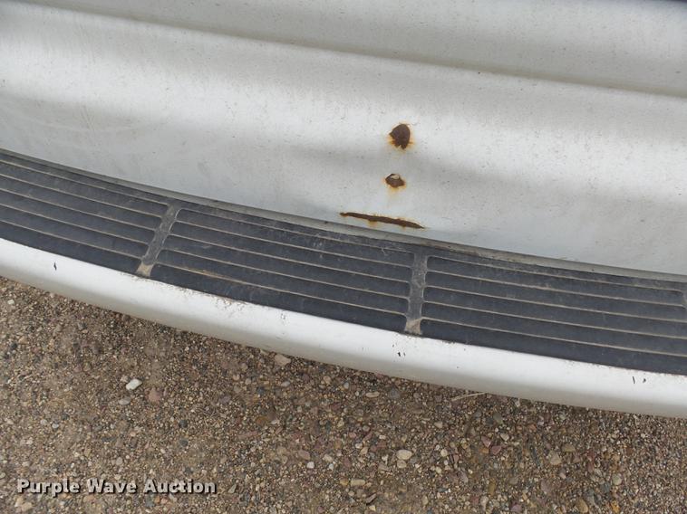 image for item DX9181 2003 Chrysler Town & Country van