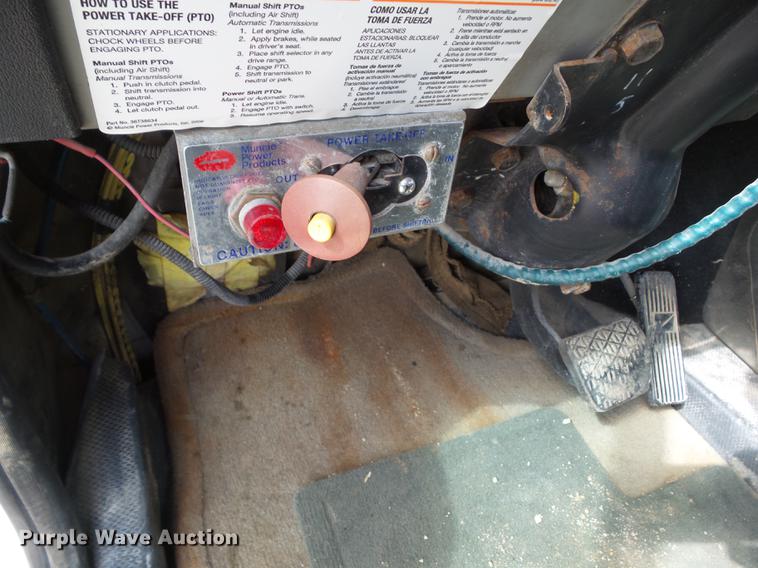 image for item EM9146 2001 Freightliner FL60 rollback truck