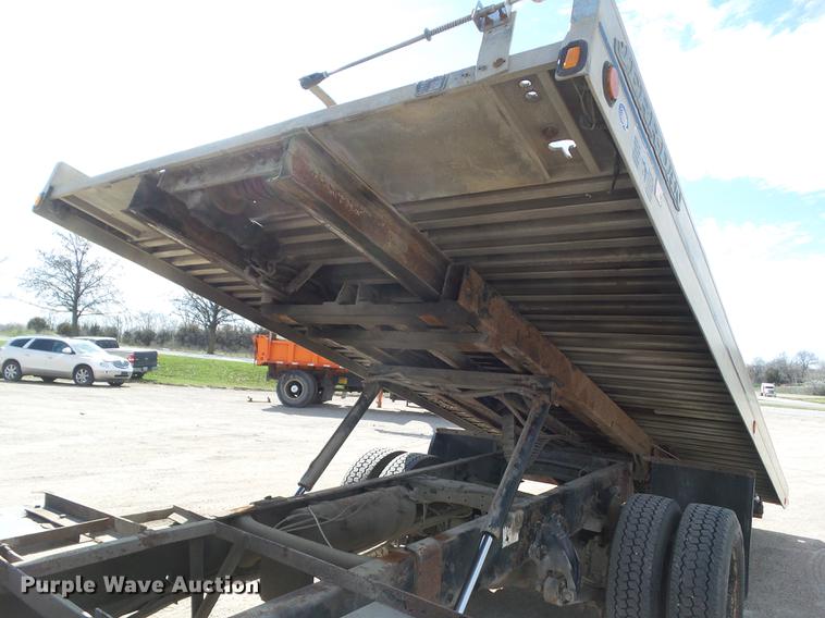 image for item EM9146 2001 Freightliner FL60 rollback truck