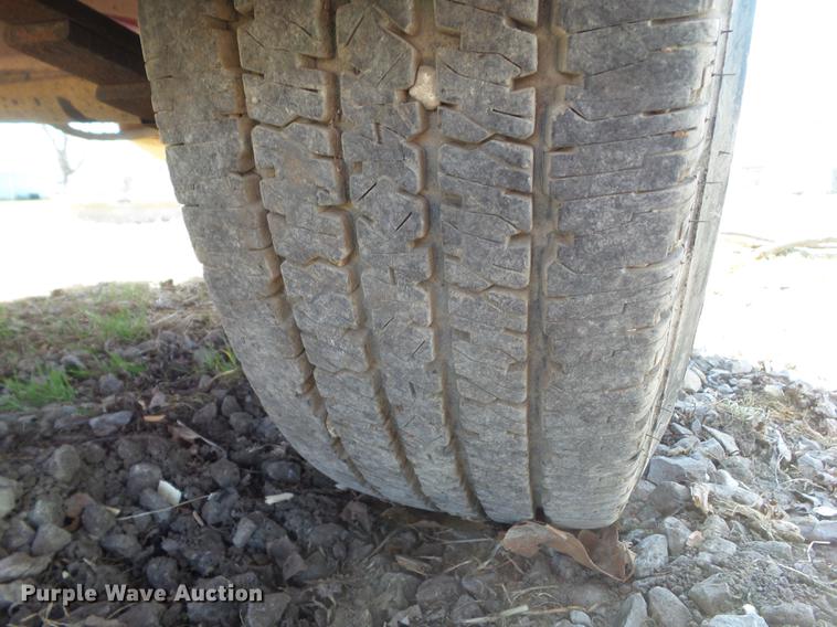 image for item EM9150 2002 Morbark 290 wood chipper