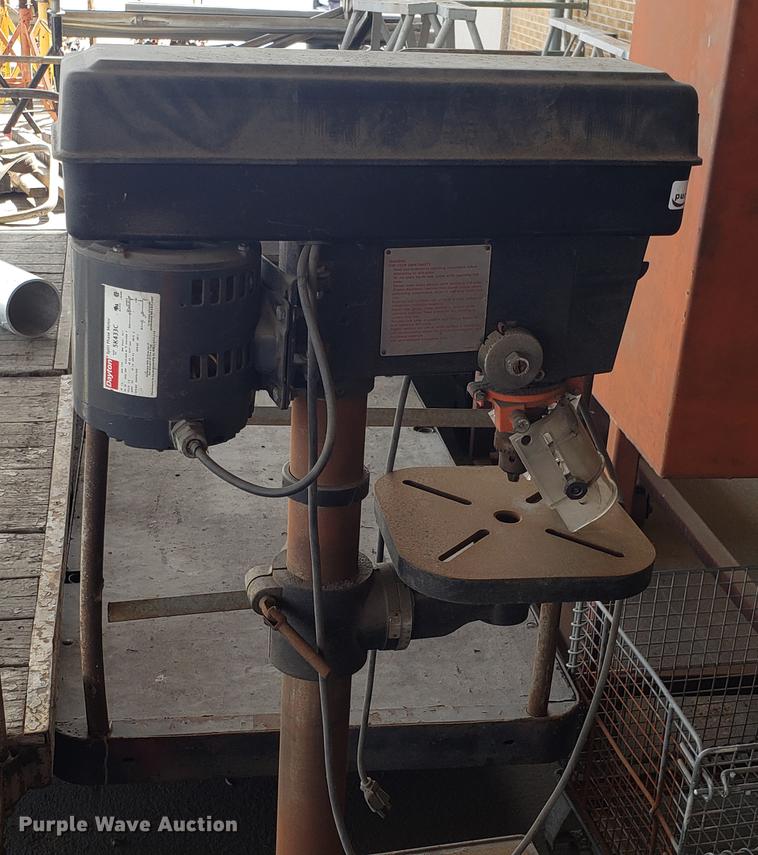 image for item EN9871 Dayton drill press