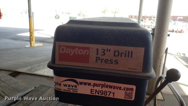 image for item EN9871 Dayton drill press