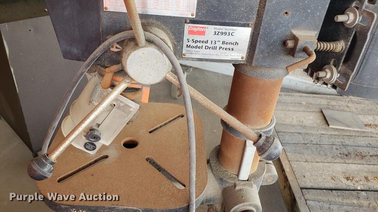 image for item EN9871 Dayton drill press
