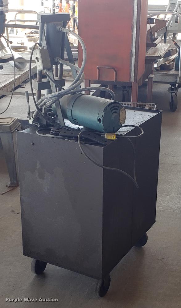 image for item EN9872 John S Barnes Corp hydraulic hose press