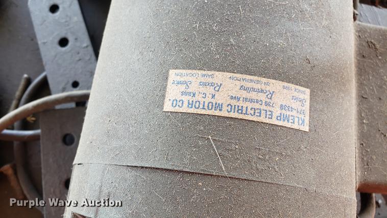 image for item EN9872 John S Barnes Corp hydraulic hose press