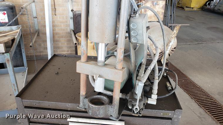 image for item EN9872 John S Barnes Corp hydraulic hose press