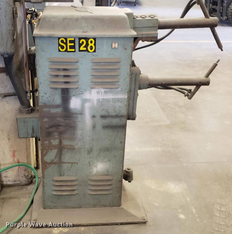 image for item EN9873 Rex Welder & Engineering Co spot welder