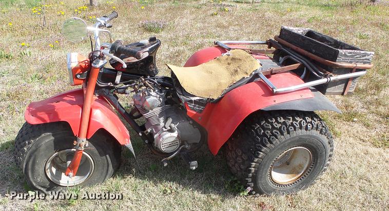 image for item EQ9025 1982 Honda ATC200ESE ATV