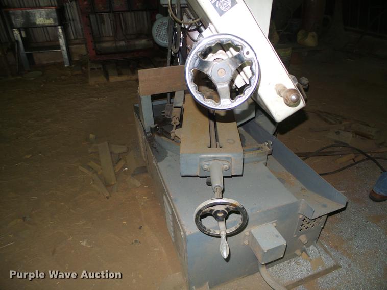 image for item EQ9066 Wilton electric bandsaw