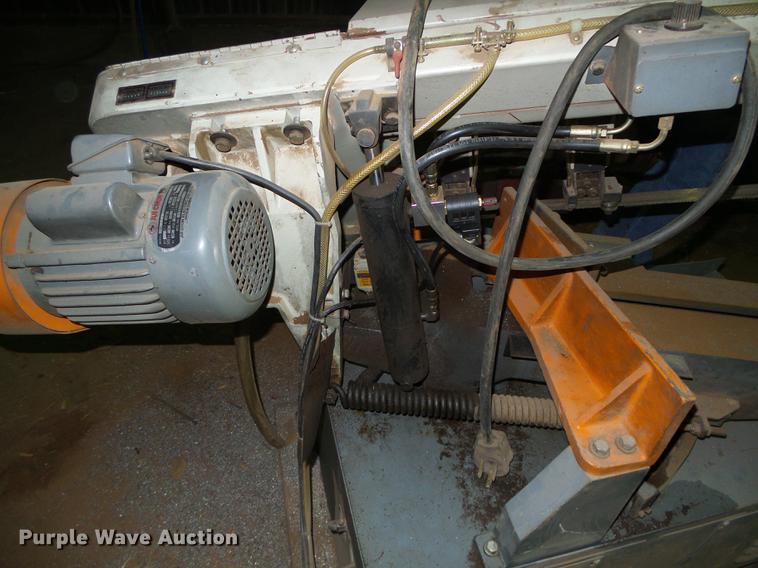 image for item EQ9066 Wilton electric bandsaw