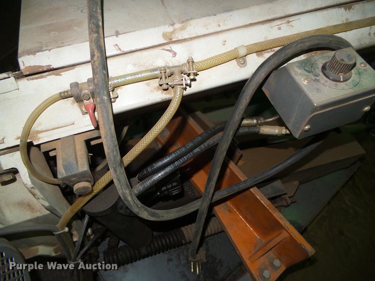 image for item EQ9066 Wilton electric bandsaw