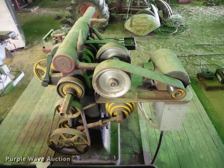 image for item EQ9069 Turner Machinery Co. Becker No. 25 milling machine