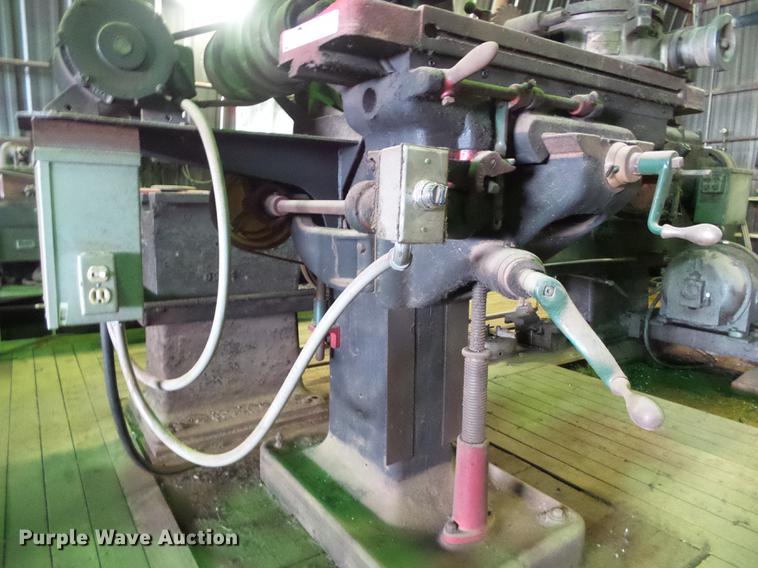 image for item EQ9069 Turner Machinery Co. Becker No. 25 milling machine