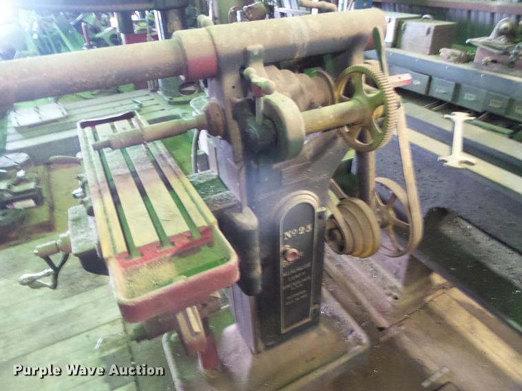 image for item EQ9069 Turner Machinery Co. Becker No. 25 milling machine