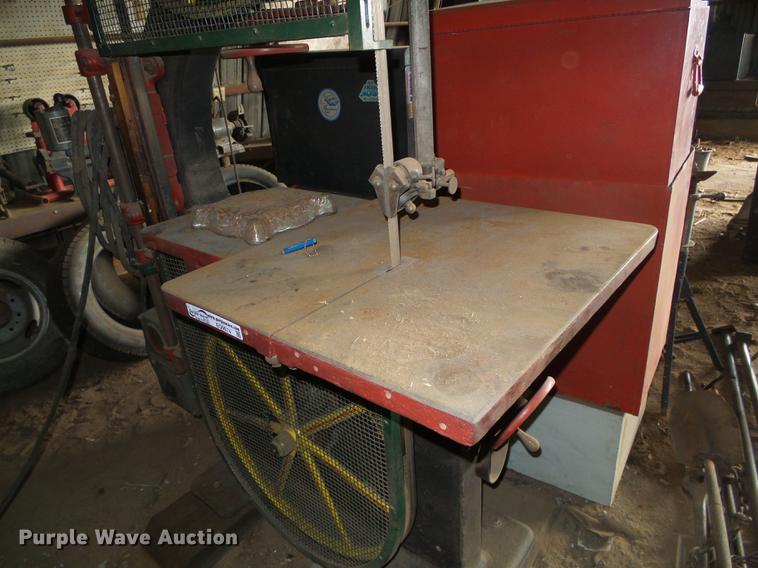 image for item EQ9074 American Woodworking Co bandsaw