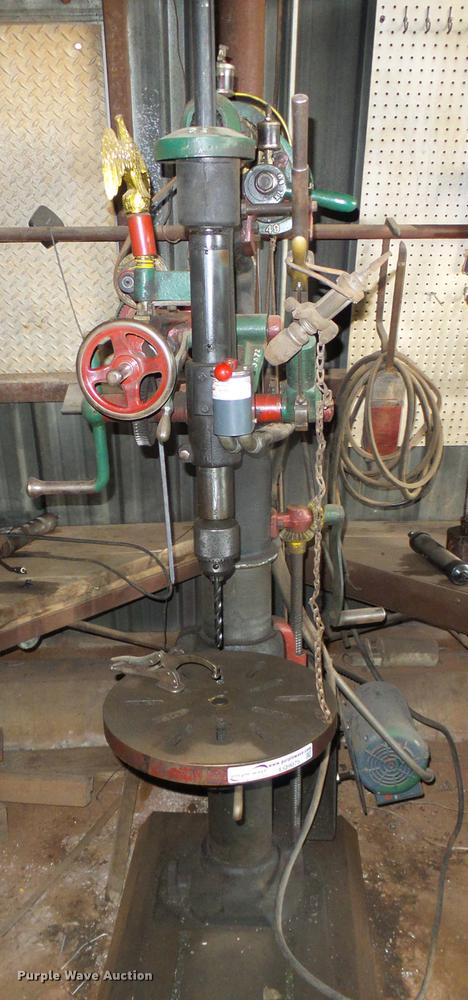 image for item EQ9075 Chicago Heights-Canedy Otto Mfg. drill press