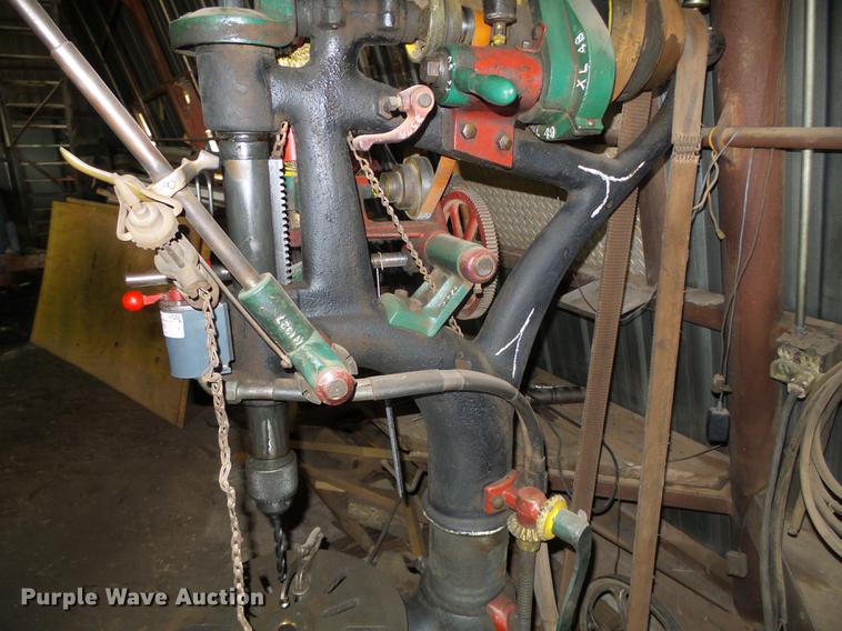 image for item EQ9075 Chicago Heights-Canedy Otto Mfg. drill press