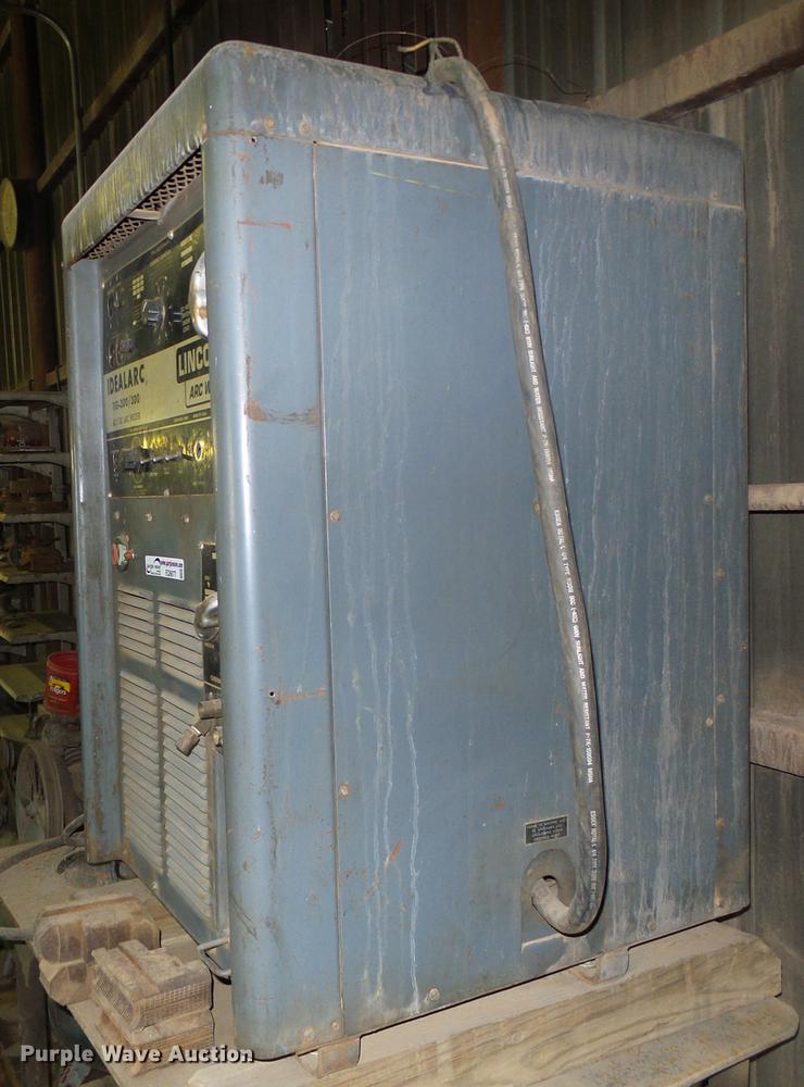 image for item EQ9077 Idealarc TIG-300/300 AC/DC arc welder