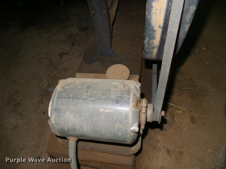 image for item EQ9078 Armstrong-Blum Mfg. Marvel No. 2 draw cut saw