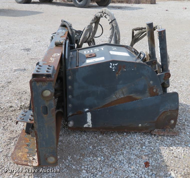 image for item EV9590 Bobcat 18HYD cold planer