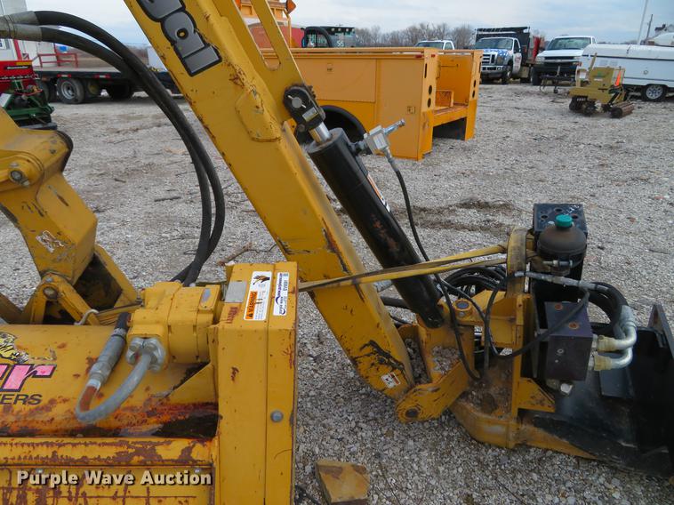 image for item EV9591 Tiger boom flail mower