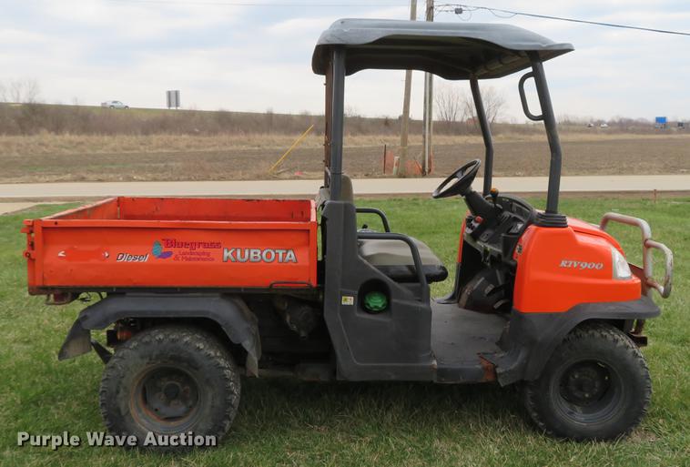 image for item EV9600 Kubota RTV900 utility vehicle