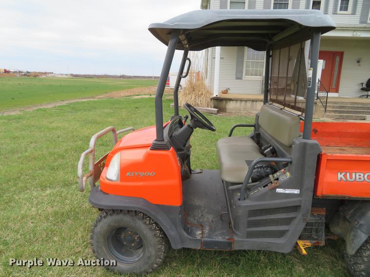 image for item EV9600 Kubota RTV900 utility vehicle