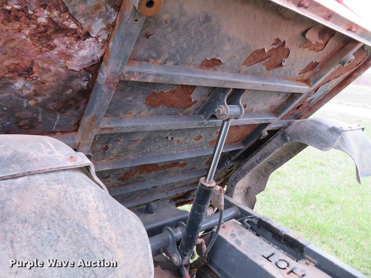 image for item EV9600 Kubota RTV900 utility vehicle