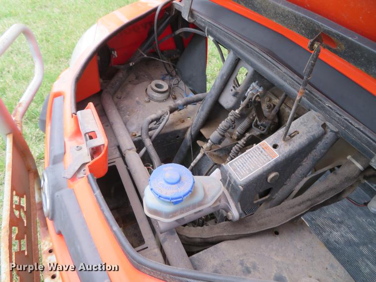 image for item EV9600 Kubota RTV900 utility vehicle