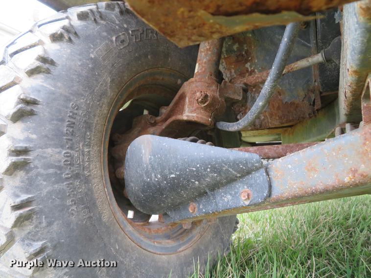 image for item EV9600 Kubota RTV900 utility vehicle