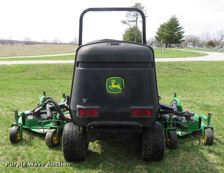 image for item EV9601 John Deere 1600 Turbo lawn mower