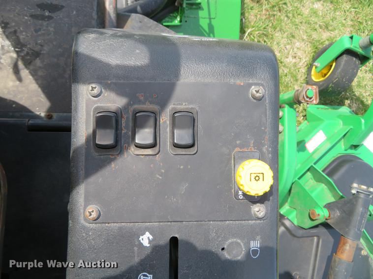 image for item EV9601 John Deere 1600 Turbo lawn mower