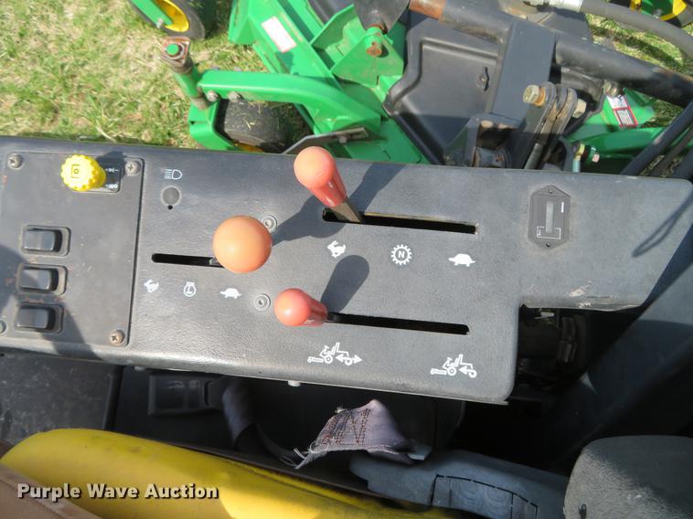 image for item EV9601 John Deere 1600 Turbo lawn mower