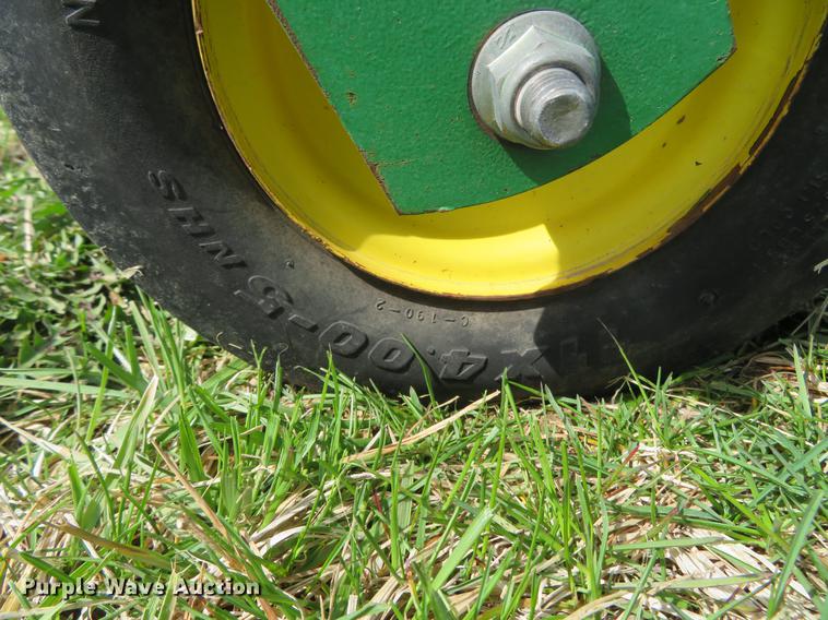 image for item EV9601 John Deere 1600 Turbo lawn mower