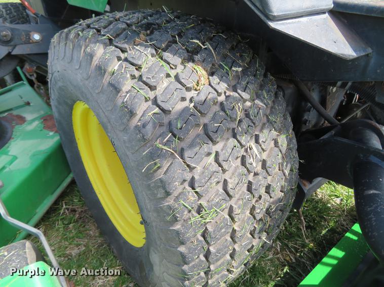 image for item EV9601 John Deere 1600 Turbo lawn mower