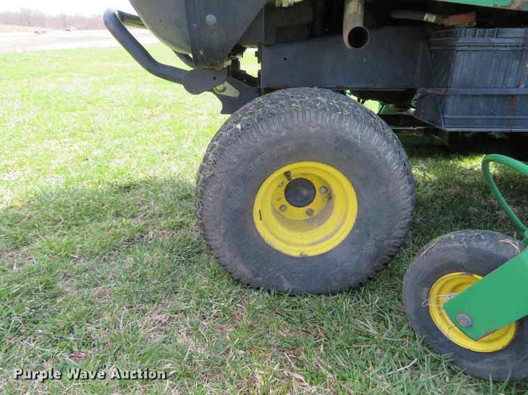 image for item EV9601 John Deere 1600 Turbo lawn mower