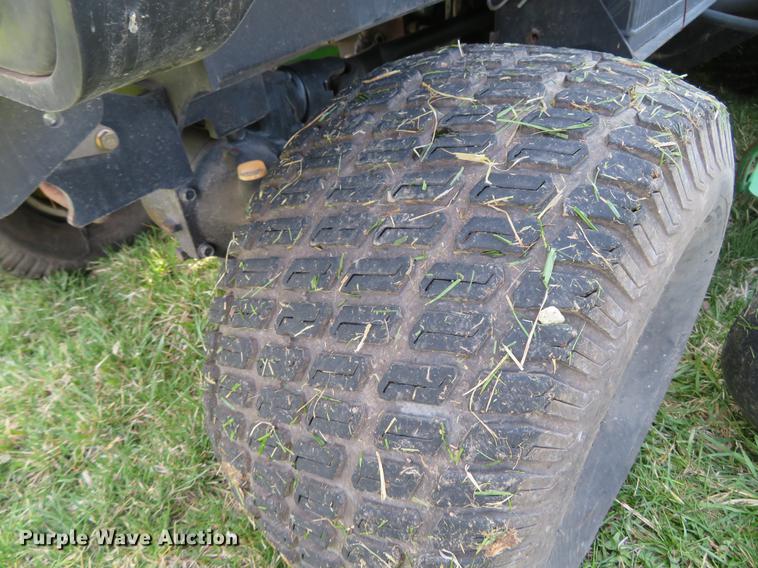 image for item EV9601 John Deere 1600 Turbo lawn mower