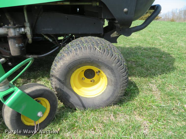image for item EV9601 John Deere 1600 Turbo lawn mower