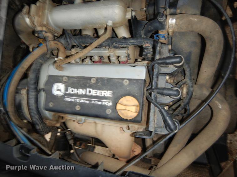 image for item EZ9910 2015 John Deere 825i Gator utility vehicle