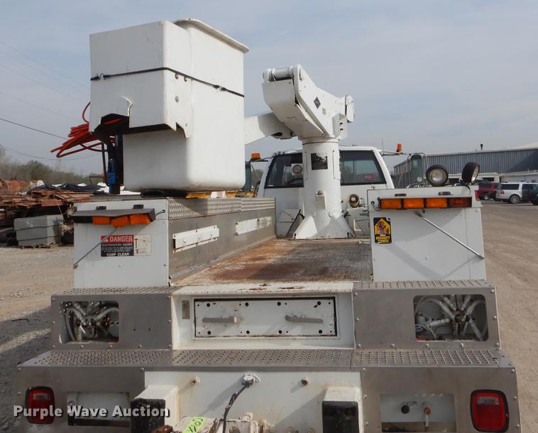 image for item EZ9974 1994 GMC TopKick C6500 bucket truck