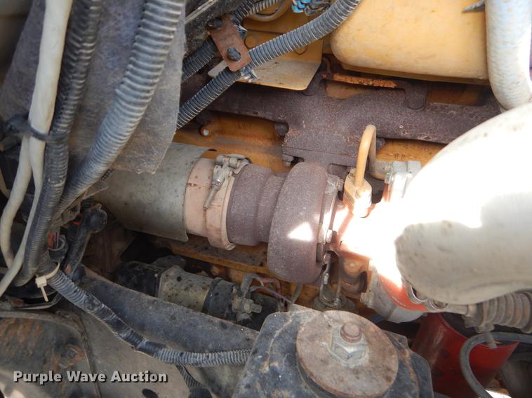 image for item EZ9974 1994 GMC TopKick C6500 bucket truck