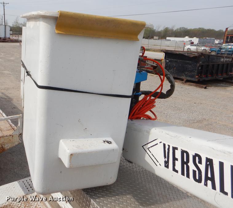 image for item EZ9974 1994 GMC TopKick C6500 bucket truck