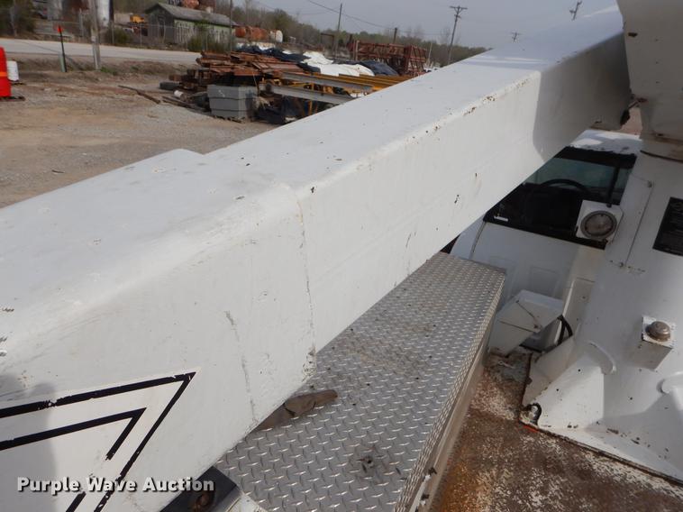 image for item EZ9974 1994 GMC TopKick C6500 bucket truck