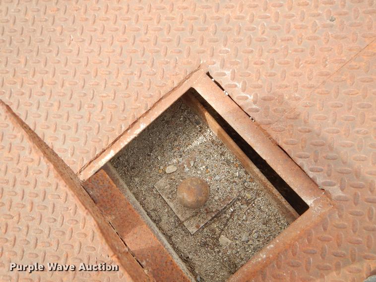 image for item EZ9976 Steel flatbed